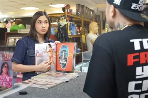 Diana Zubiri sells copy of her controversial FHM issue to Boss Toyo.